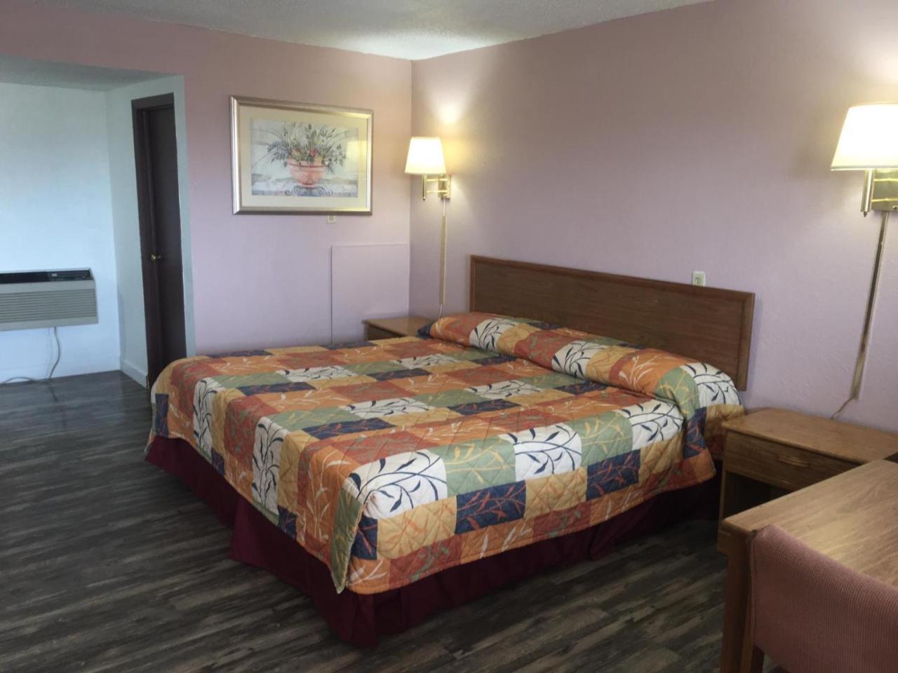 Finn'S Motel Saint James 外观 照片
